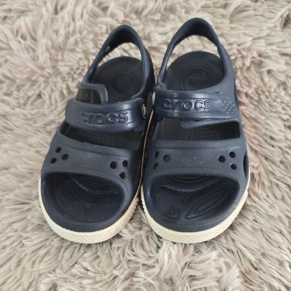 CROCS Kids Sandals in Navy with Red and White Accents - Picture 4 of 9